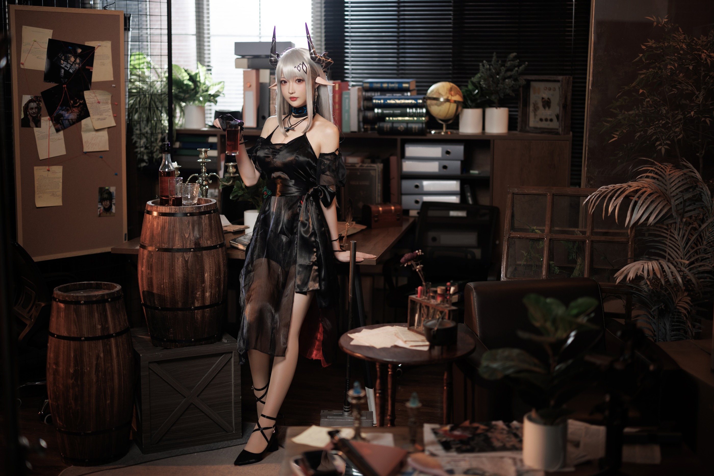 图片[1]-南宫 – NO.094 明日方舟-泥岩礼服[21P]-XikXak